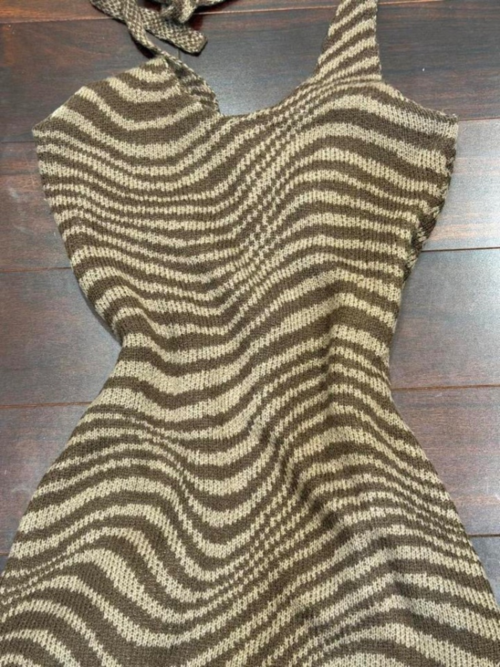 BROWN STRIPED KNIT MINI BODYCON SNATCHING DRESS HALTER STYLE